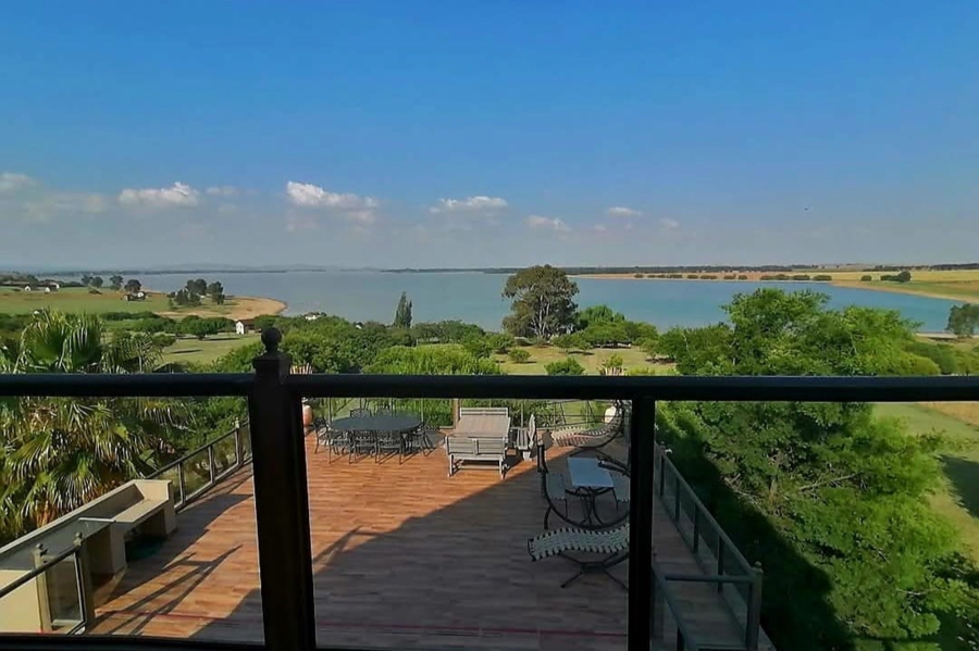 7 Bedroom Property for Sale in Oranjeville Free State